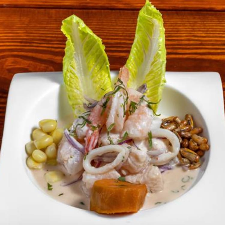 Ceviche Mixto.