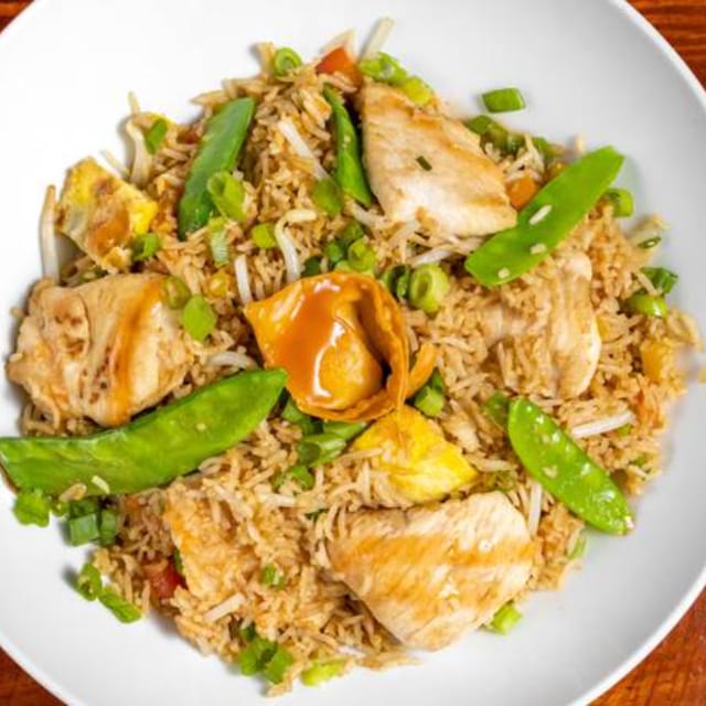 Chaufa De Pollo.