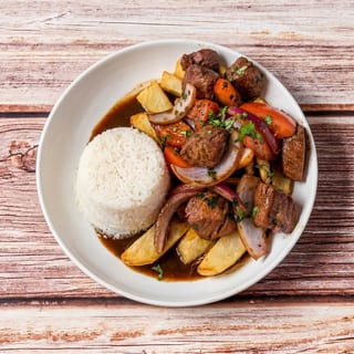Lomo Saltado